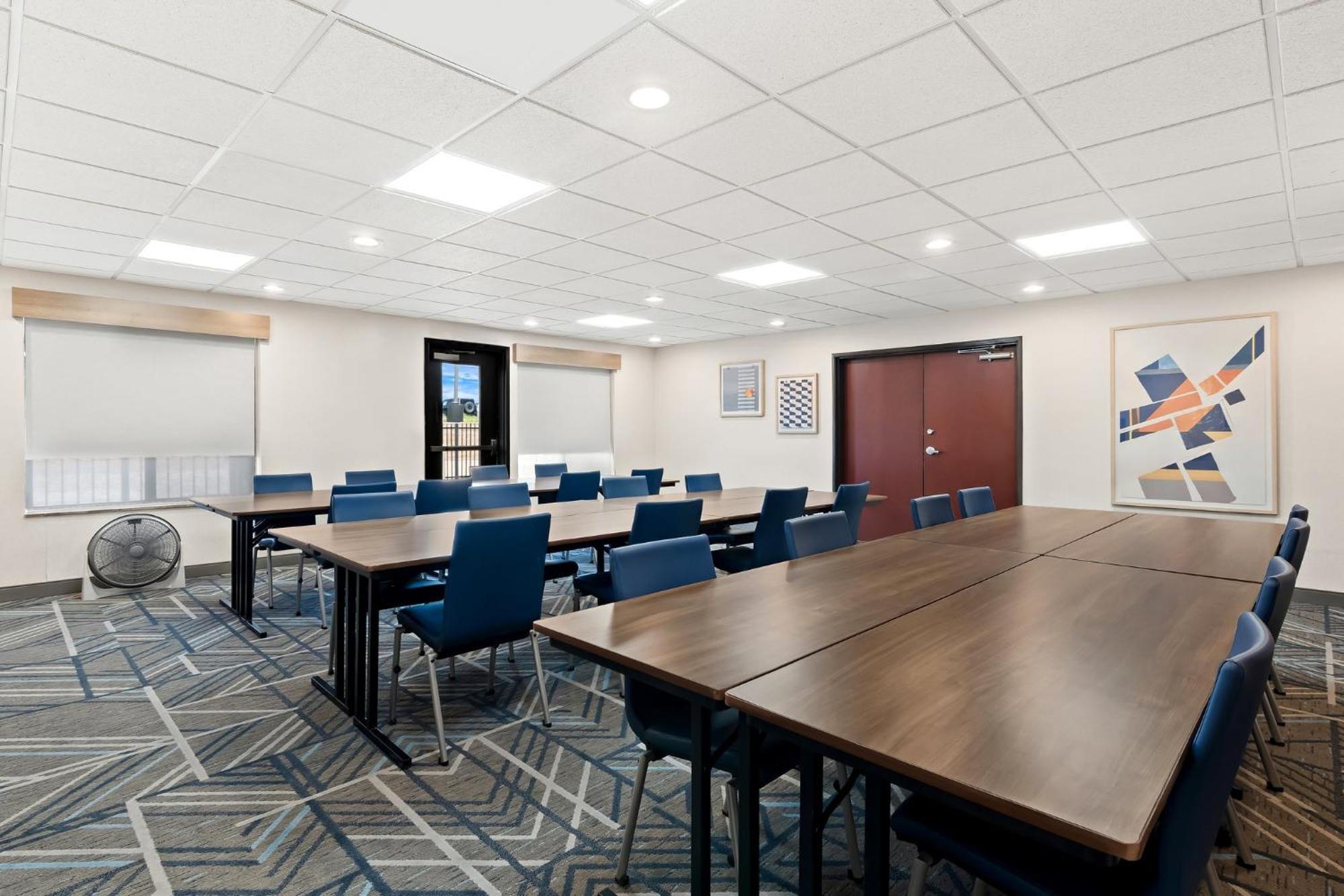 Holiday Inn Express & Suites Perry By Ihg Exteriör bild