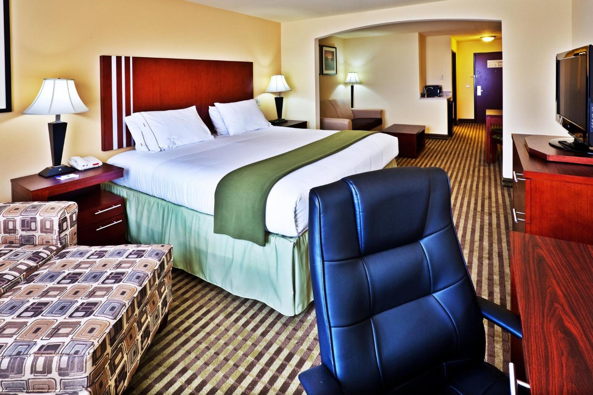 Holiday Inn Express & Suites Perry By Ihg Exteriör bild