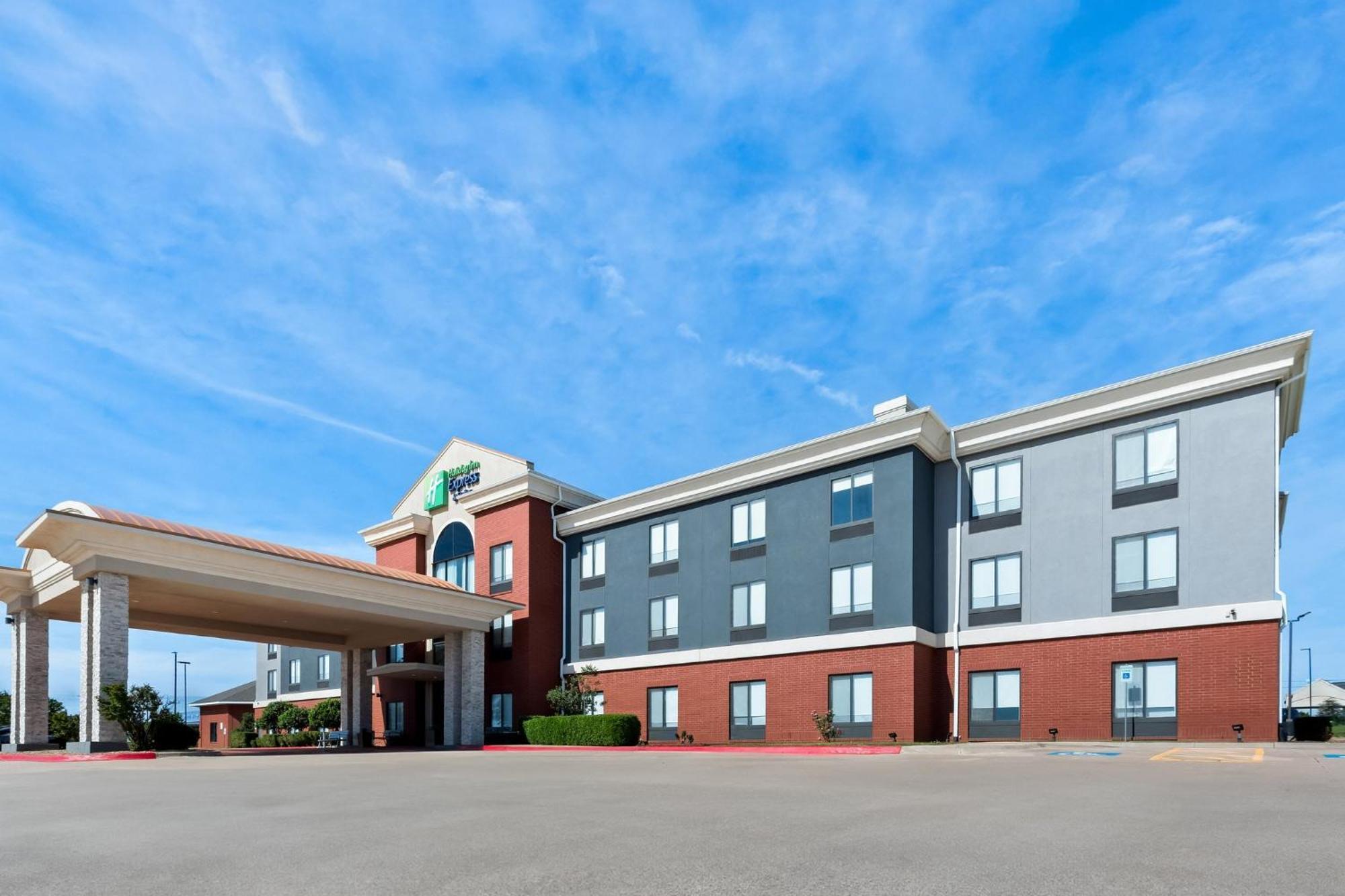 Holiday Inn Express & Suites Perry By Ihg Exteriör bild